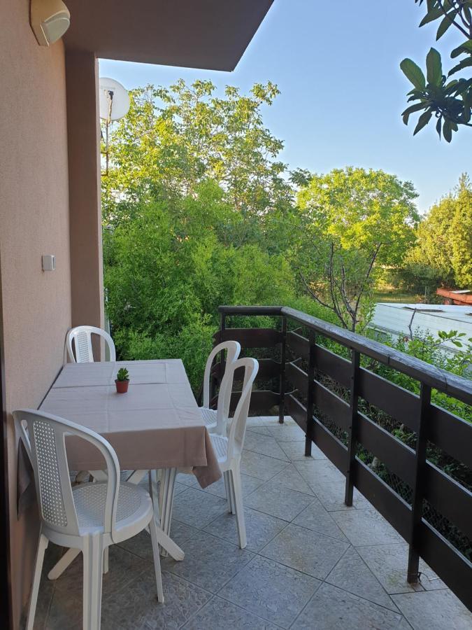 Apartments Helena بومير المظهر الخارجي الصورة