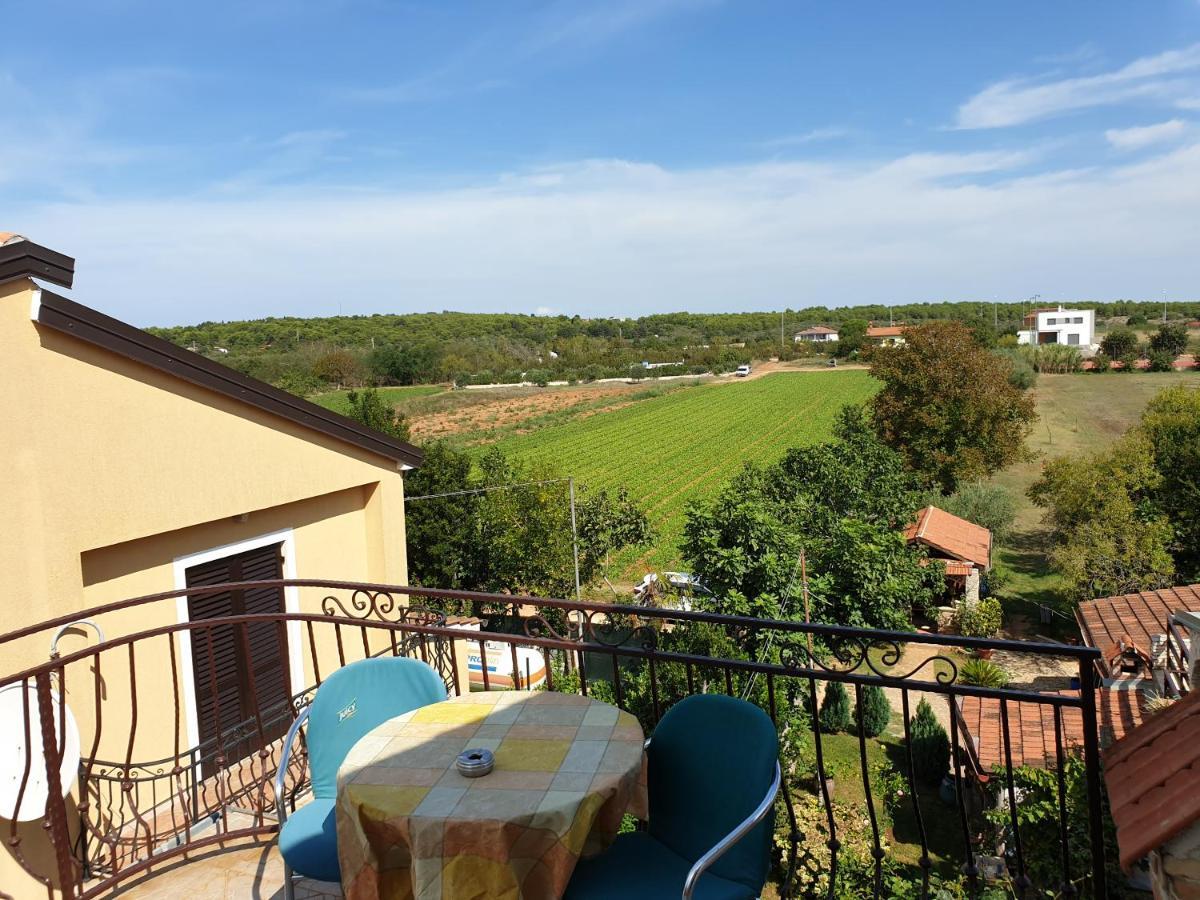 Apartments Helena بومير المظهر الخارجي الصورة